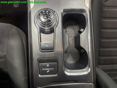 2020 Ford Fusion Hybrid SE   - Photo 22 - Bethany, CT 06524