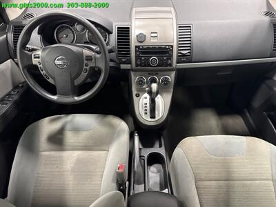 2010 Nissan Sentra 2.0 SR   - Photo 6 - Bethany, CT 06524