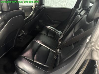 2022 Tesla Model 3 Performance   - Photo 21 - Bethany, CT 06524