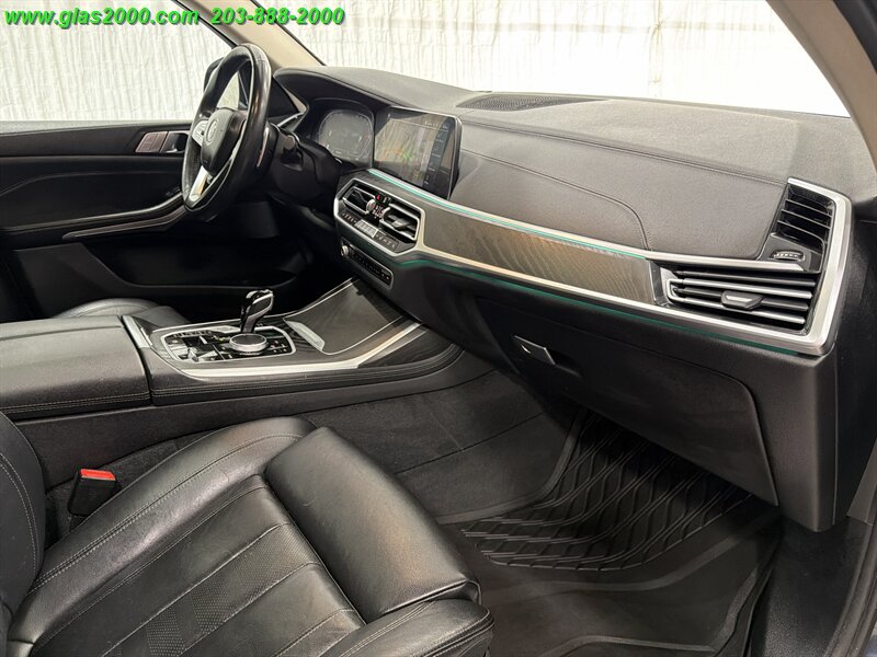 2022 BMW X7 xDrive40i - Photo 5 - Bethany, CT 06524