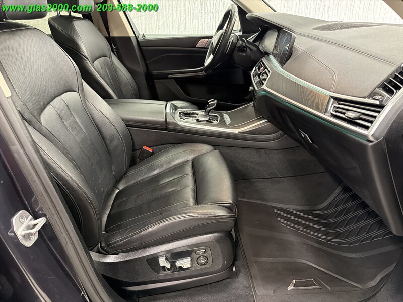 2022 BMW X7 xDrive40i - Photo 21 - Bethany, CT 06524