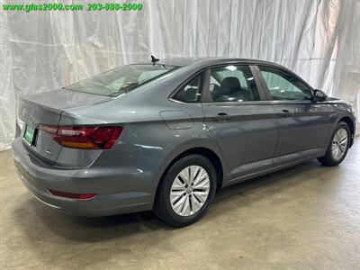 2019 Volkswagen Jetta 1.4T S   - Photo 8 - Bethany, CT 06524