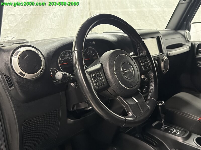 2018 Jeep Wrangler JK Unlimited Sahara - Photo 3 - Bethany, CT 06524