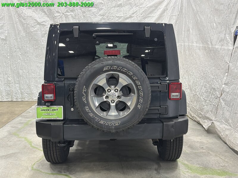 2018 Jeep Wrangler JK Unlimited Sahara - Photo 20 - Bethany, CT 06524