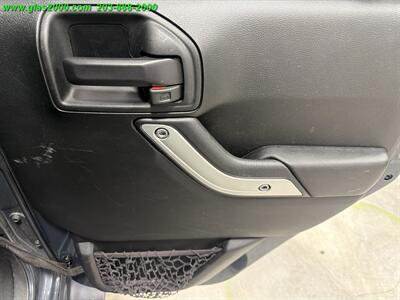 2018 Jeep Wrangler JK Unlimited Sahara - Photo 29 - Bethany, CT 06524