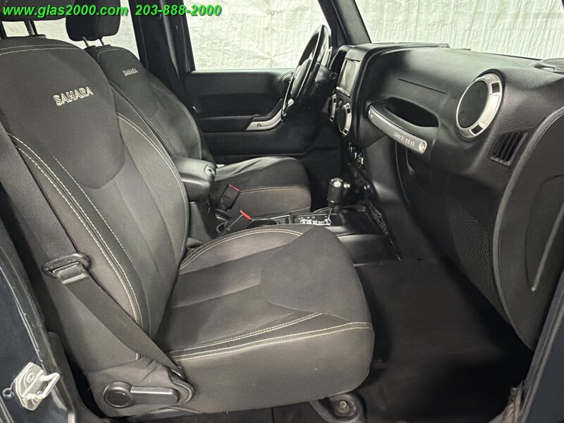 2018 Jeep Wrangler JK Unlimited Sahara - Photo 21 - Bethany, CT 06524