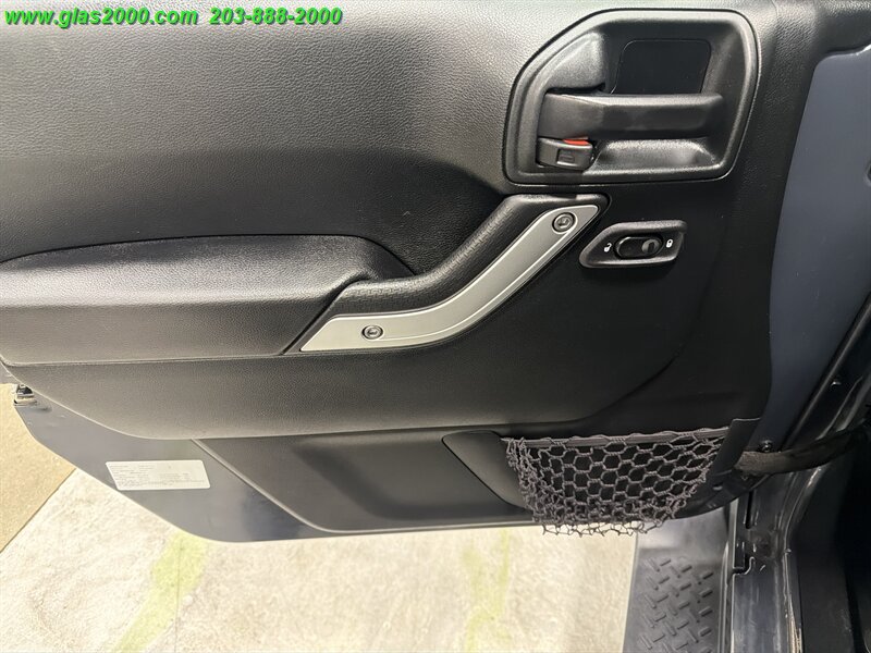 2018 Jeep Wrangler JK Unlimited Sahara - Photo 25 - Bethany, CT 06524