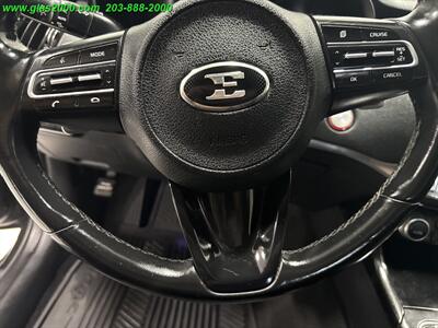 2018 Kia Stinger   - Photo 22 - Bethany, CT 06524