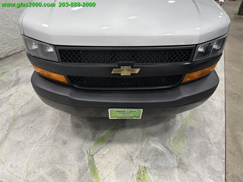 2020 Chevrolet Express LS 2500 - Photo 12 - Bethany, CT 06524