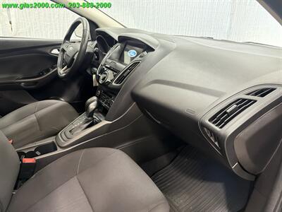 2017 Ford Focus SEL   - Photo 5 - Bethany, CT 06524