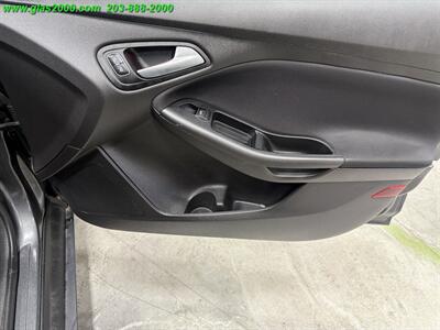 2017 Ford Focus SEL   - Photo 26 - Bethany, CT 06524