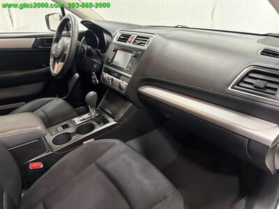 2017 Subaru Legacy 2.5i - Photo 5 - Bethany, CT 06524
