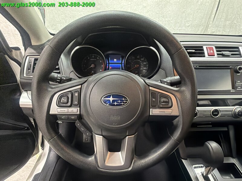 2017 Subaru Legacy 2.5i - Photo 4 - Bethany, CT 06524
