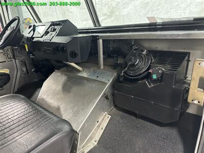 2014 Ford E-Series Van   - Photo 6 - Bethany, CT 06524