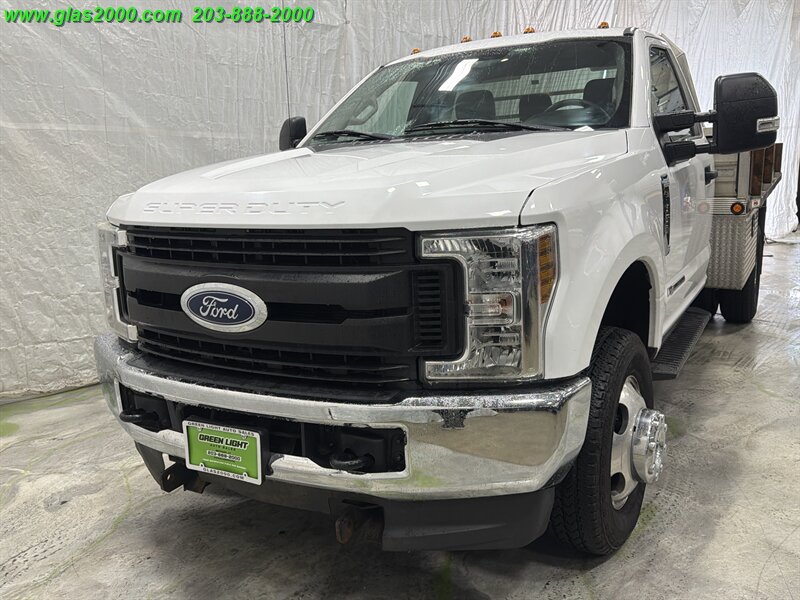 2019 Ford F-350 Super Duty XL   - Photo 1 - Bethany, CT 06524