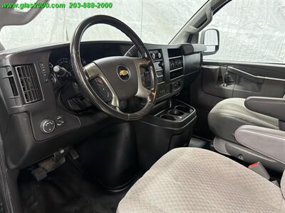 2019 Chevrolet Express LS Passenger - Photo 3 - Bethany, CT 06524
