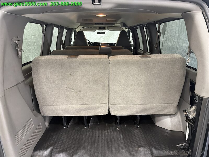 2019 Chevrolet Express LS Passenger - Photo 15 - Bethany, CT 06524