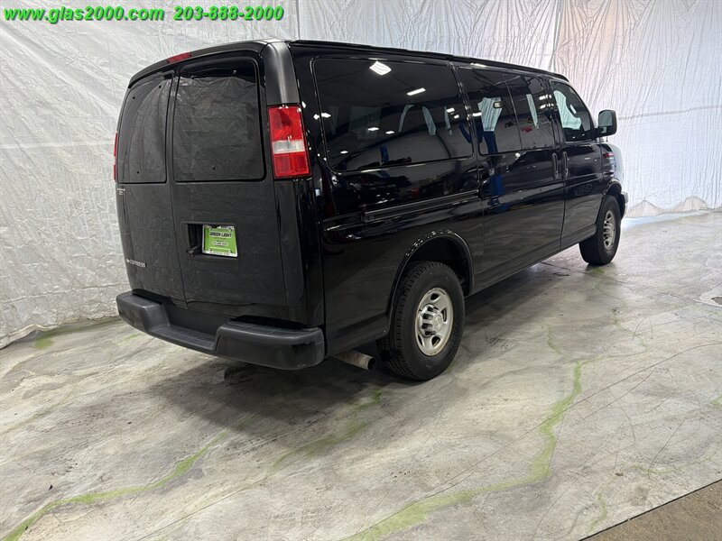 2019 Chevrolet Express LS Passenger - Photo 8 - Bethany, CT 06524