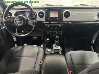 2018 Jeep Wrangler Unlimited Sport S   - Photo 6 - Bethany, CT 06524