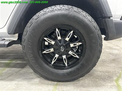 2018 Jeep Wrangler Unlimited Sport S   - Photo 16 - Bethany, CT 06524