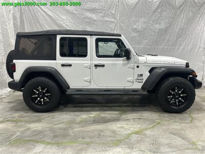2018 Jeep Wrangler Unlimited Sport S   - Photo 14 - Bethany, CT 06524