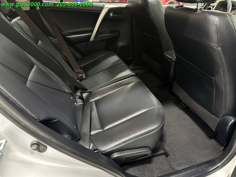 2014 Toyota RAV4 Limited - Photo 10 - Bethany, CT 06524