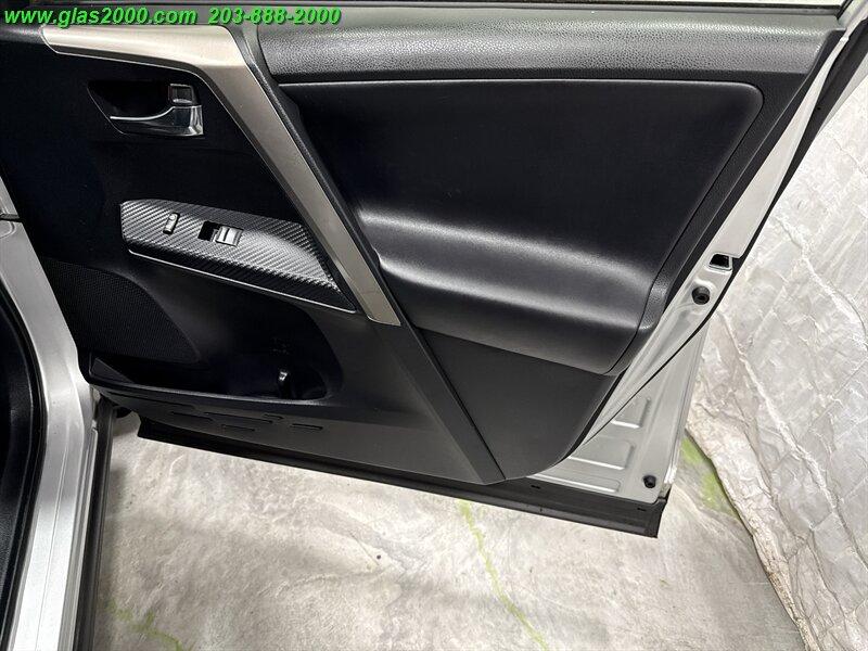 2014 Toyota RAV4 Limited - Photo 26 - Bethany, CT 06524