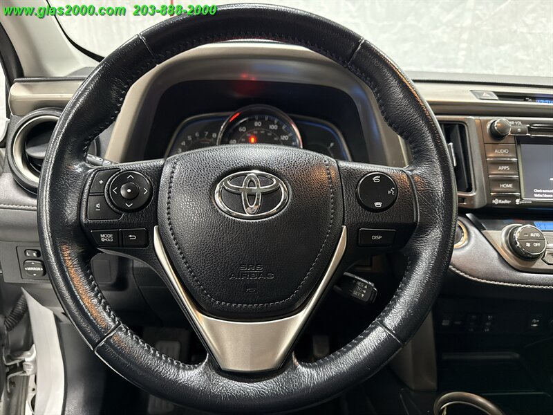 2014 Toyota RAV4 Limited - Photo 4 - Bethany, CT 06524