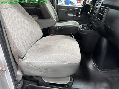 2020 Chevrolet Express LS 3500   - Photo 5 - Bethany, CT 06524