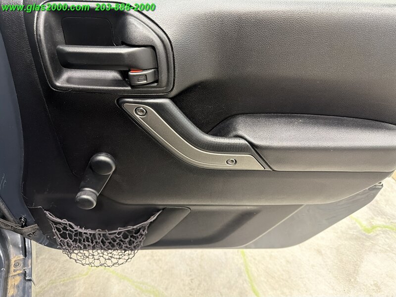 2016 Jeep Wrangler Willys - Photo 22 - Bethany, CT 06524