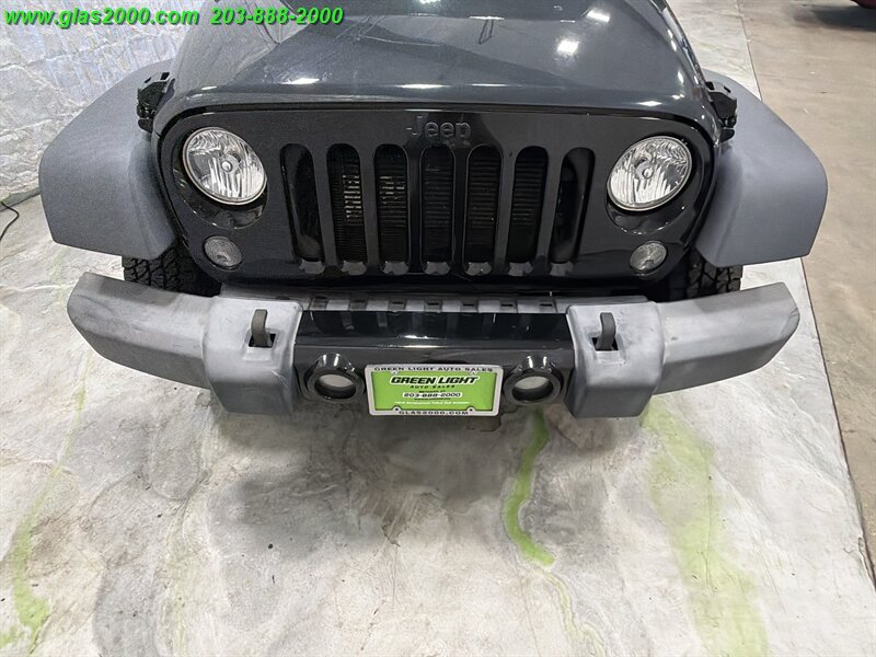 2016 Jeep Wrangler Willys - Photo 18 - Bethany, CT 06524