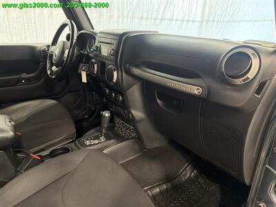 2016 Jeep Wrangler Willys - Photo 5 - Bethany, CT 06524