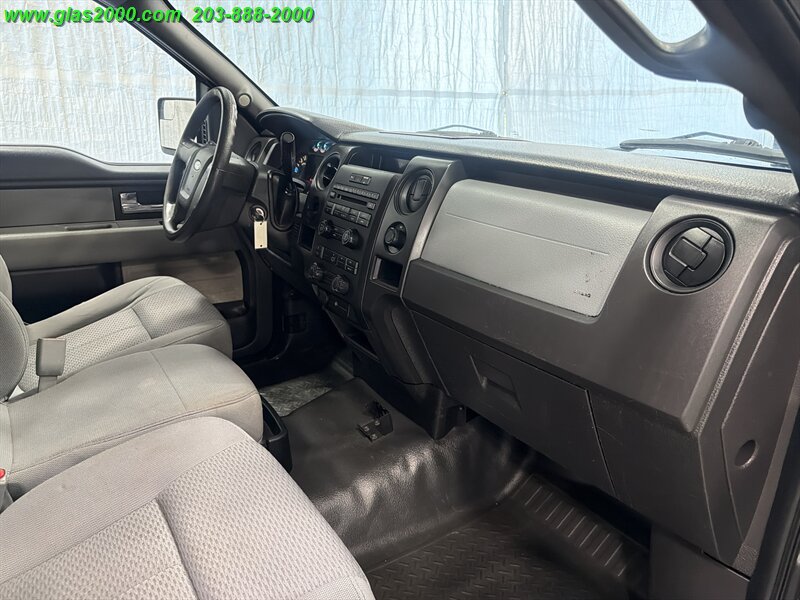 2014 Ford F-150 XL - Photo 15 - Bethany, CT 06524