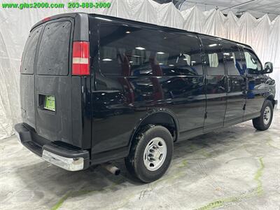 2016 Chevrolet Express LT Passenger   - Photo 8 - Bethany, CT 06524