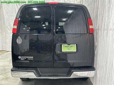 2016 Chevrolet Express LT Passenger   - Photo 20 - Bethany, CT 06524