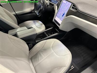 2013 Tesla Model S Performance  Price reflects federal EV credit or $4000.00 for those who qualify. - Photo 5 - Bethany, CT 06524