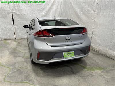 2020 Hyundai IONIQ HYBRID Blue - Photo 31 - Bethany, CT 06524
