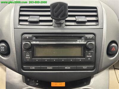 2012 Toyota RAV4 - Photo 17 - Bethany, CT 06524