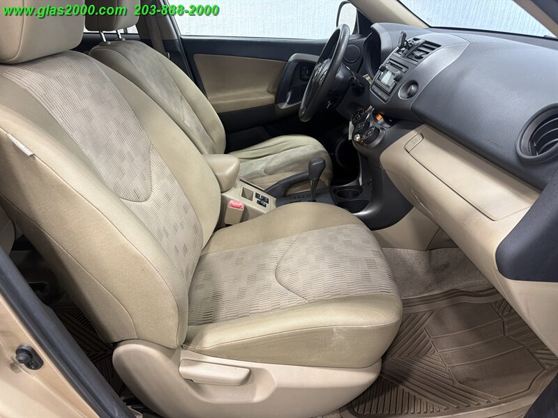 2012 Toyota RAV4 - Photo 21 - Bethany, CT 06524