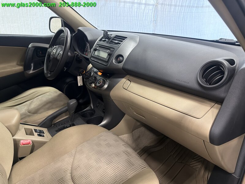 2012 Toyota RAV4 - Photo 5 - Bethany, CT 06524