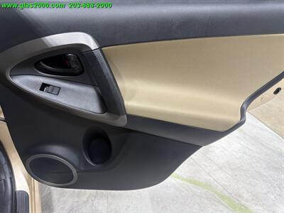 2012 Toyota RAV4 - Photo 26 - Bethany, CT 06524