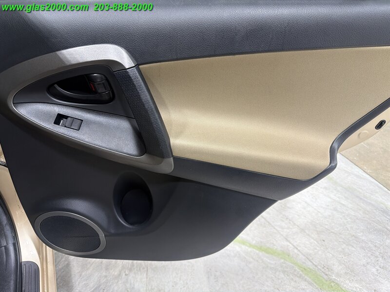 2012 Toyota RAV4 - Photo 26 - Bethany, CT 06524