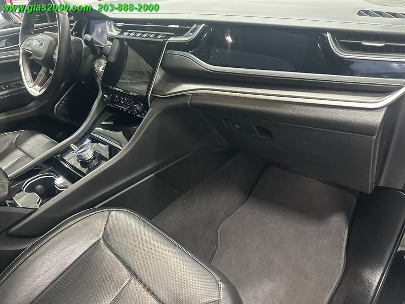 2022 Jeep Grand Cherokee Limited - Photo 5 - Bethany, CT 06524