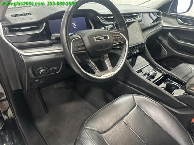 2022 Jeep Grand Cherokee Limited - Photo 3 - Bethany, CT 06524