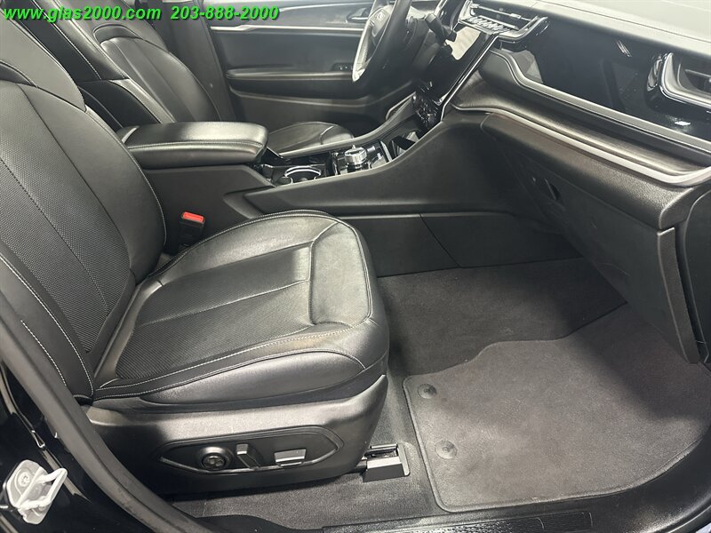 2022 Jeep Grand Cherokee Limited - Photo 21 - Bethany, CT 06524