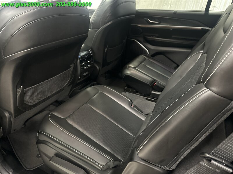2022 Jeep Grand Cherokee Limited - Photo 9 - Bethany, CT 06524