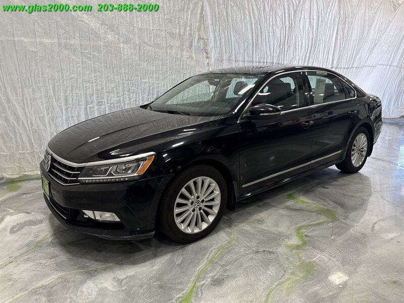 2016 Volkswagen Passat 1.8T SE - Photo 1 - Bethany, CT 06524