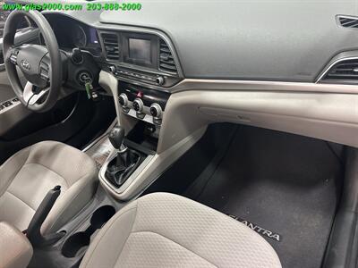 2019 Hyundai Elantra SE   - Photo 5 - Bethany, CT 06524