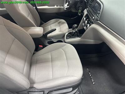 2019 Hyundai Elantra SE   - Photo 21 - Bethany, CT 06524