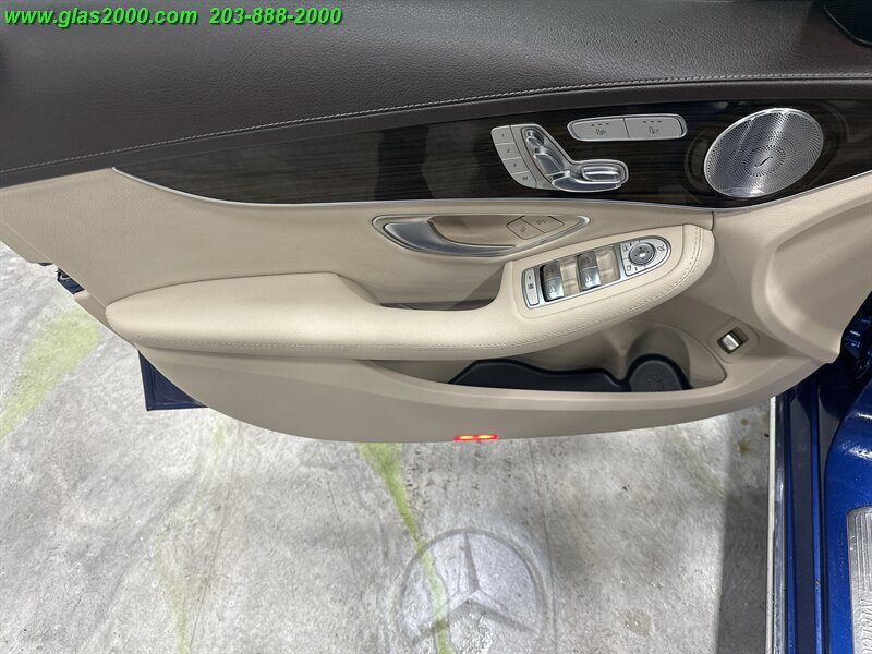 2017 Mercedes-Benz C 300 4MATIC® - Photo 24 - Bethany, CT 06524